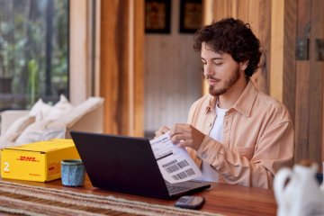 Shopify and DHL seal shipping pact