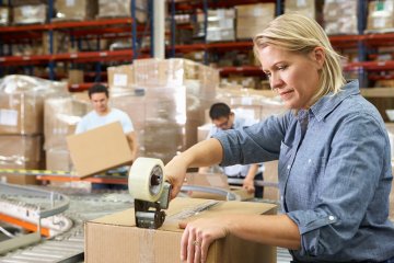 AliExpress launches fulfillment in Europe